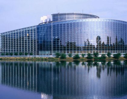 La Corte Europea dei Diritti Umani sancisce la legittimità delle videocamere nascoste per il controllo dei dipendenti